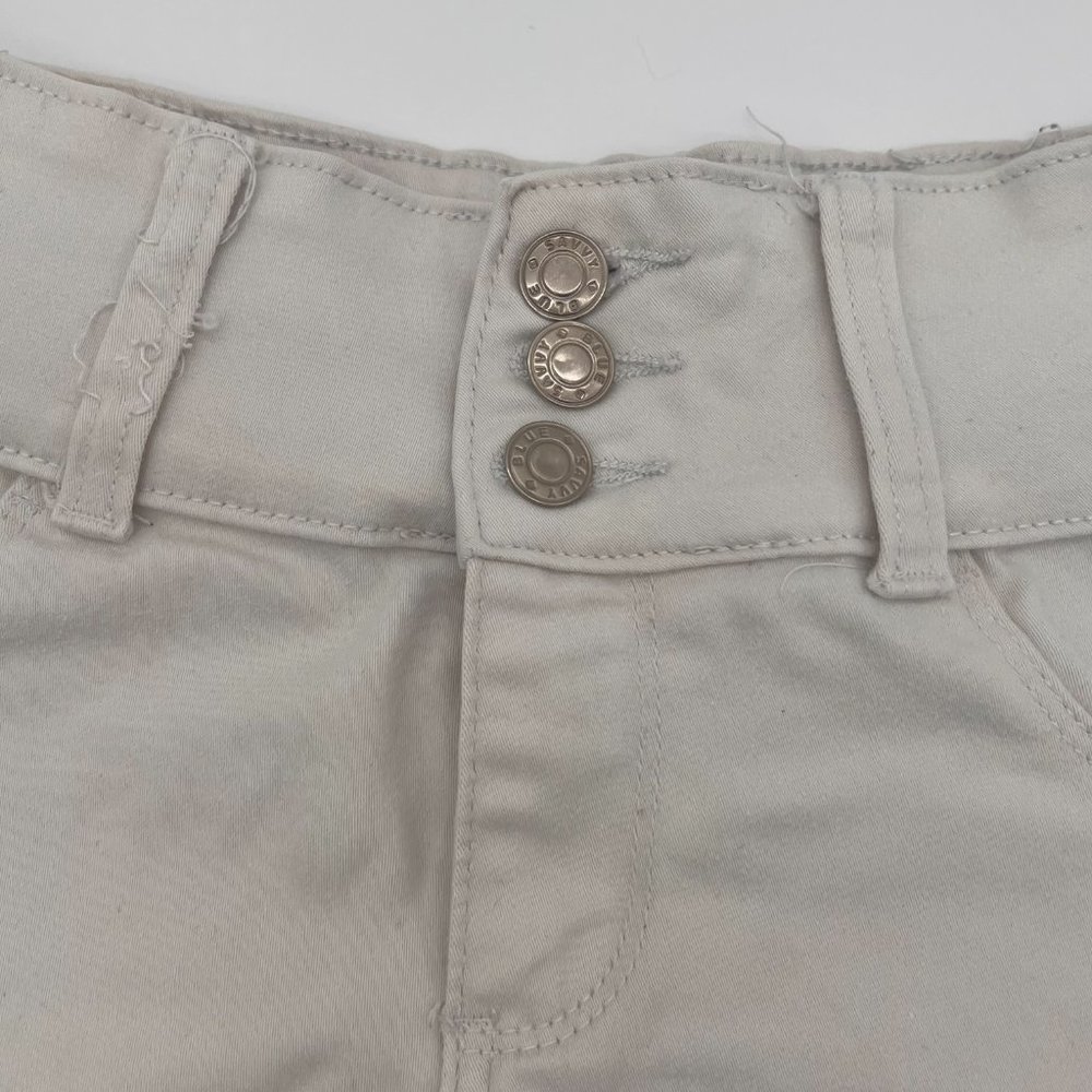 🥀 Women's / Junior White High Rise Shorts Size 7/28 - Picture 9 of 10